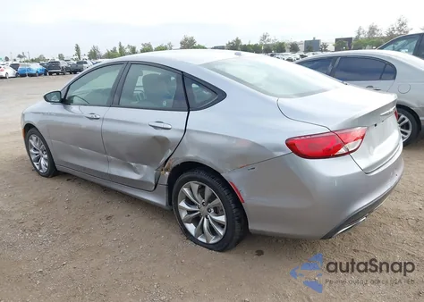 2015 Chrysler 200 S z USA, uszkodzony, nr VIN 1C3CCCBBXFN660857